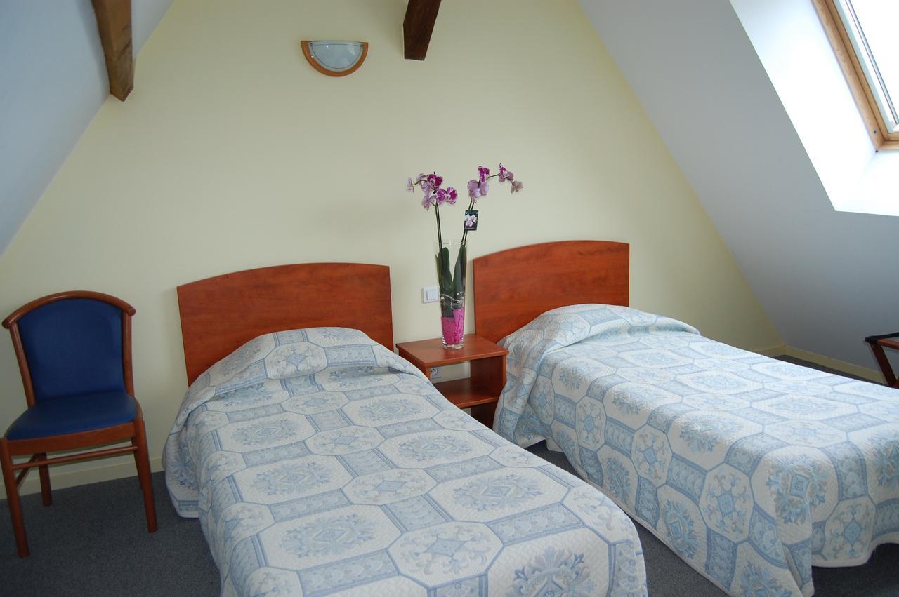 Appart'hôtel La Suze sur Sarthe Extérieur photo